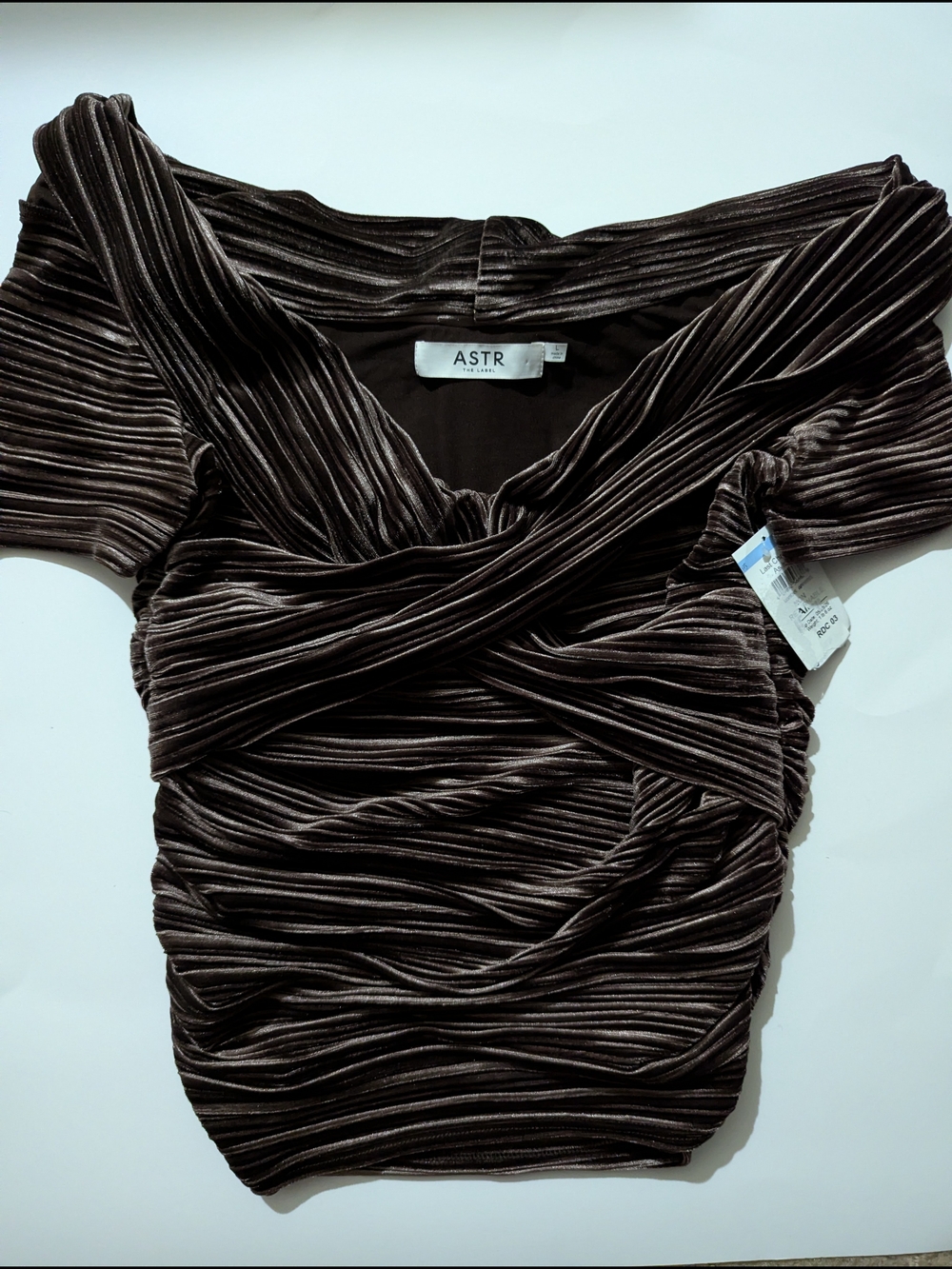 ASTR Off-Shoulder Brown Velvet Ruched Top